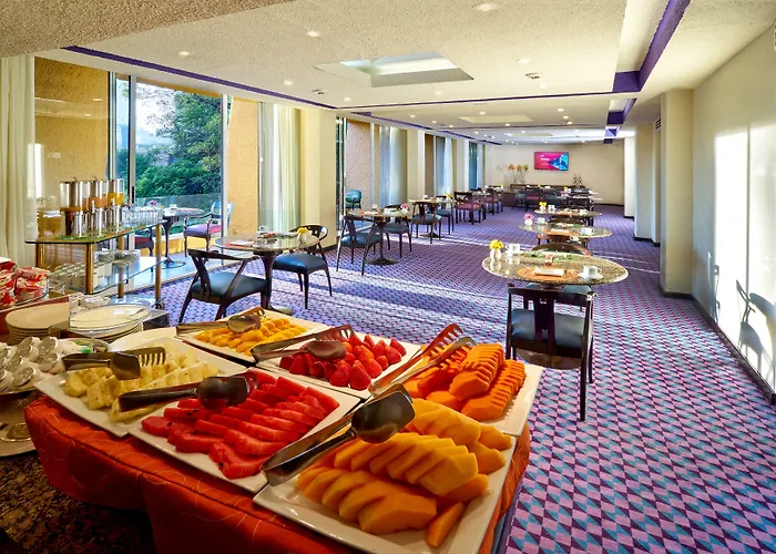 Camino Real Polanco 5*