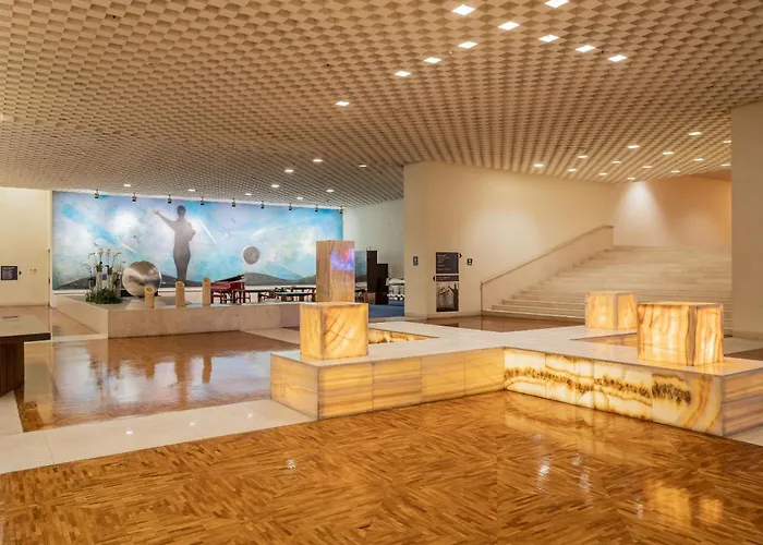 Camino Real Polanco Hotel 5*